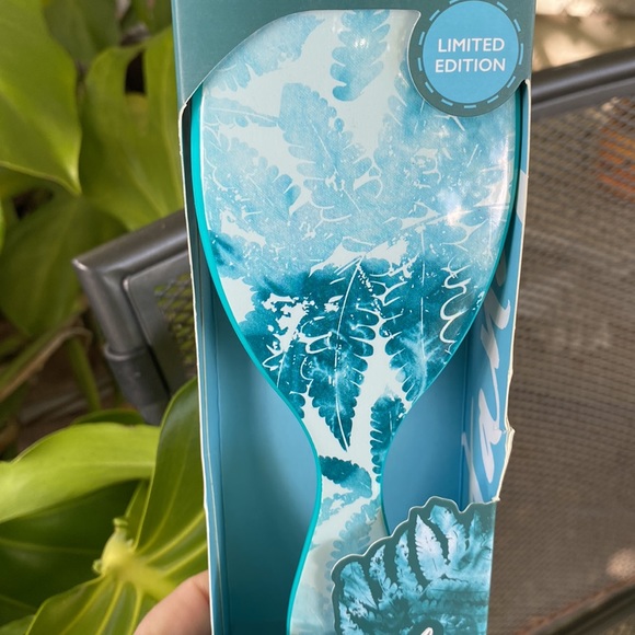 New Wet Brush Detangler Limited Edition Liquid Tropics - Picture 7 of 8